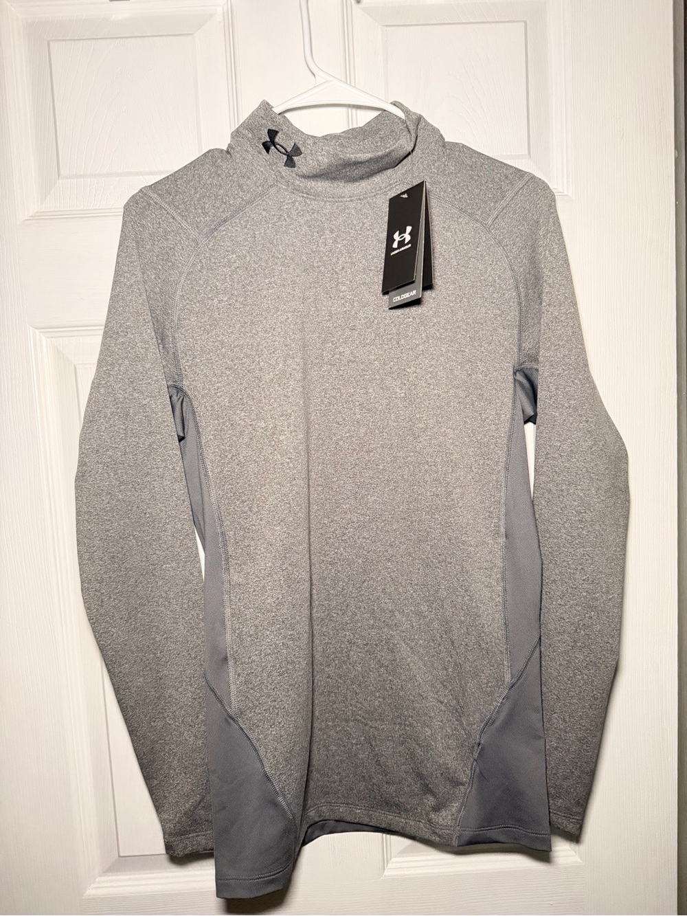 NWT Under Armour Men's ColdGear Fitted Mock Neck Shirt - Grey Size Large